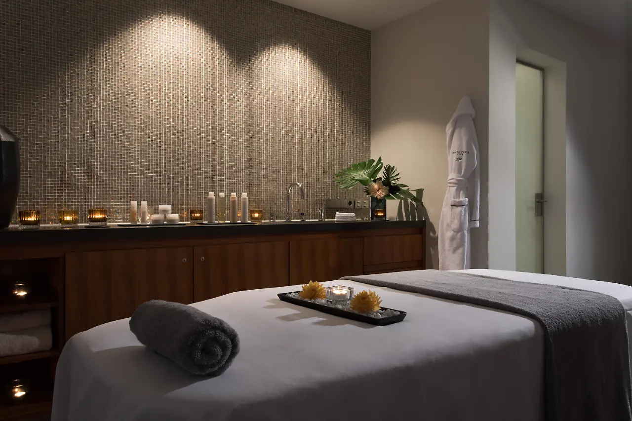 Spa-Treatmentraum-2.jpg