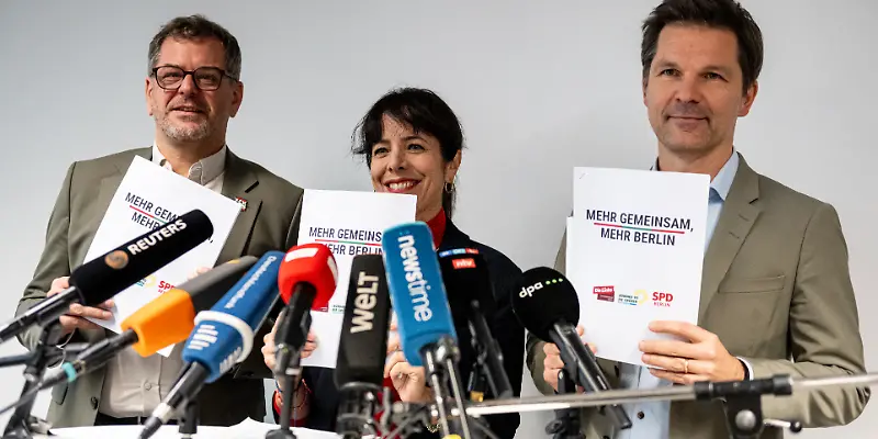 Pressekonferenz zu Sondierungsgesprächen Berlin (1).jpg