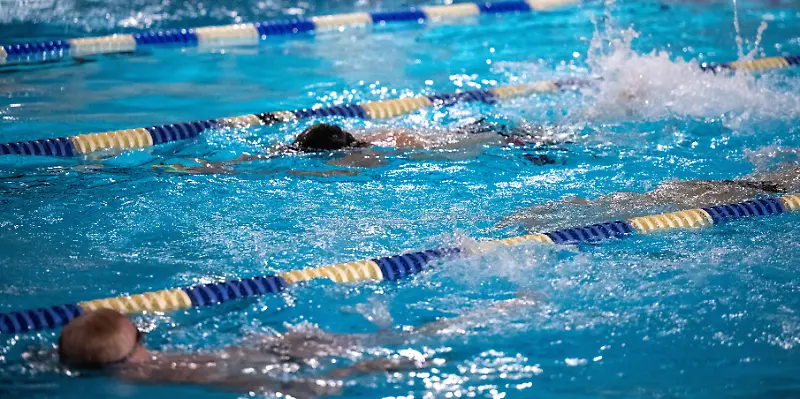 «Lange Nacht des Schwimmens» in Berlin.jpg