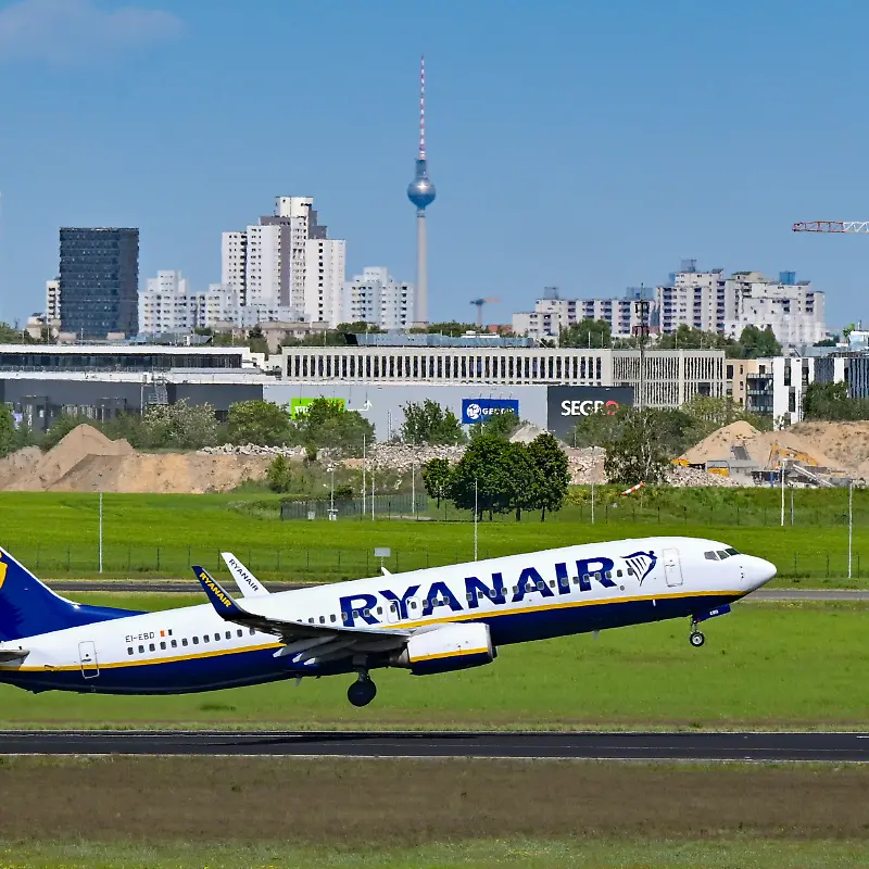 Bilanzpressekonferenz der Flughafen Berlin Brandenburg GmbH.jpg